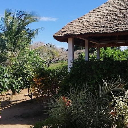 Akine Ti Kasso Piscine Diembéreng Exterior foto