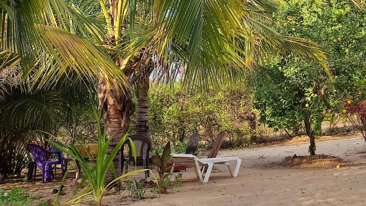 Akine Ti Kasso Piscine Diembéreng Exterior foto