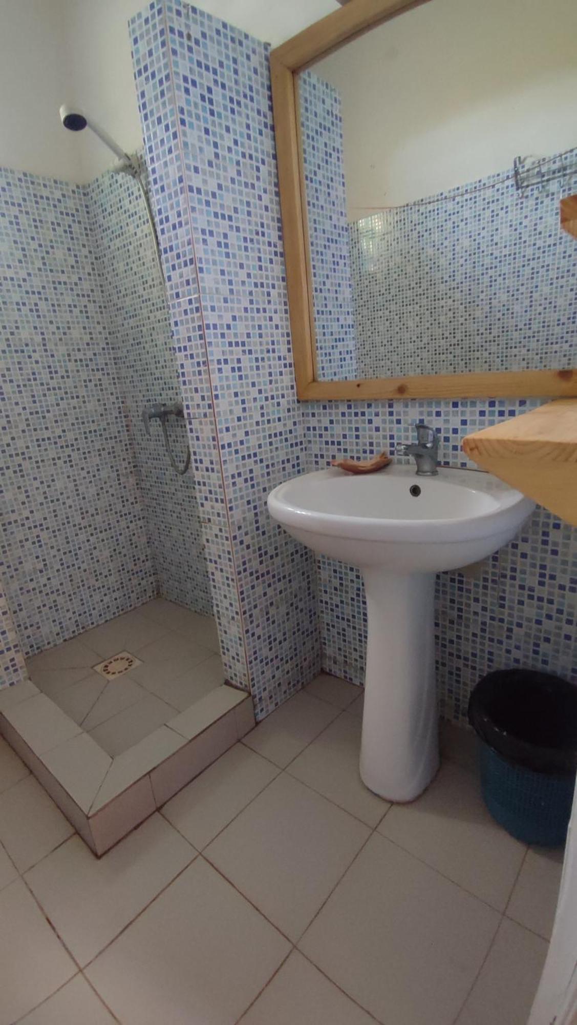 Akine Ti Kasso Piscine Diembéreng Exterior foto